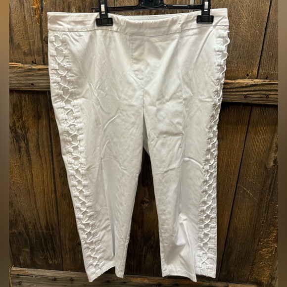 Zac & Rachel Pants - Zac & Rachel White Straight Leg Pants